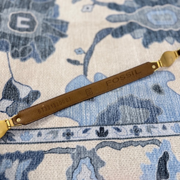 Fossil Genuine Leather Gold Western Concho Belt Small - Picture 7 of 7